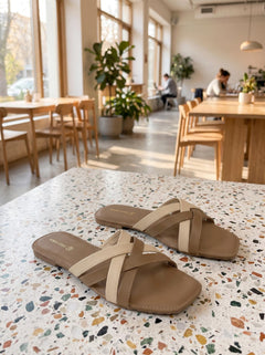 Two-Tone Cross-Strap Slide Camel & Cream